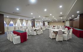 Oyo 89531 Villa Hotel